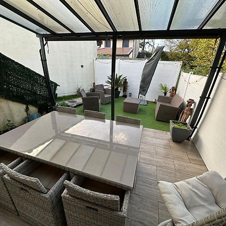 Appartamento Nid Douillet Avec Terrasse Talence Esterno foto